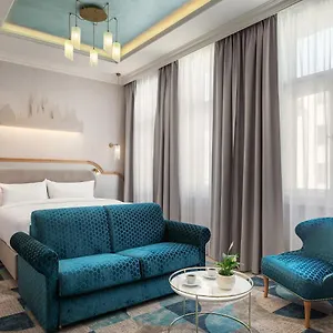 Allure & فندق براغ